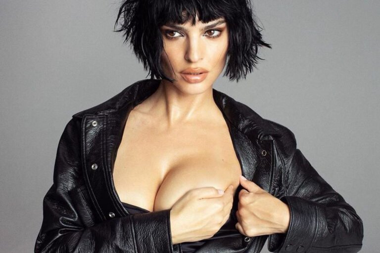 MODELOEMILYRATAJKOWSKIDESNUDAINSTAGRAM