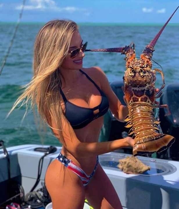 PESCADORASEXYEMILYRIEMERIG