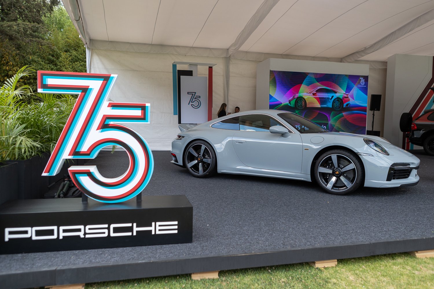 GRANCONCURSOELEGANCIAAUTOSCLÁSICOSXXXV