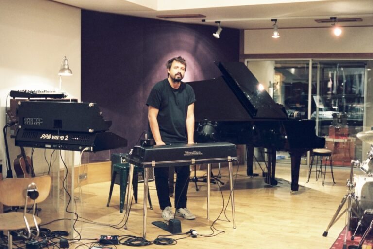 PARADEJJOOPARÍS2024TEMAMUSICAL2