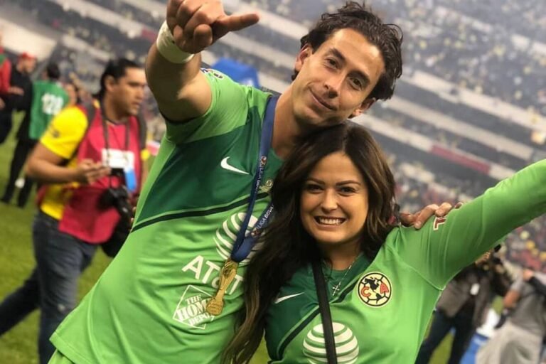 ÓSCARJIMÉNEZPOLÉMICAESPOSACASADELOSFAMOSOS2