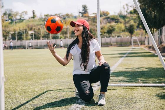 FUTBOLYMÚSICACARIMONTECICHILENA