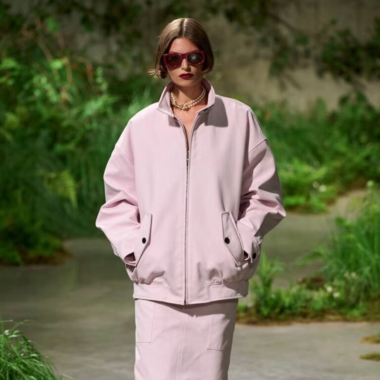 SFERA LANZA VERSIÓN BOMBER GUCCI3