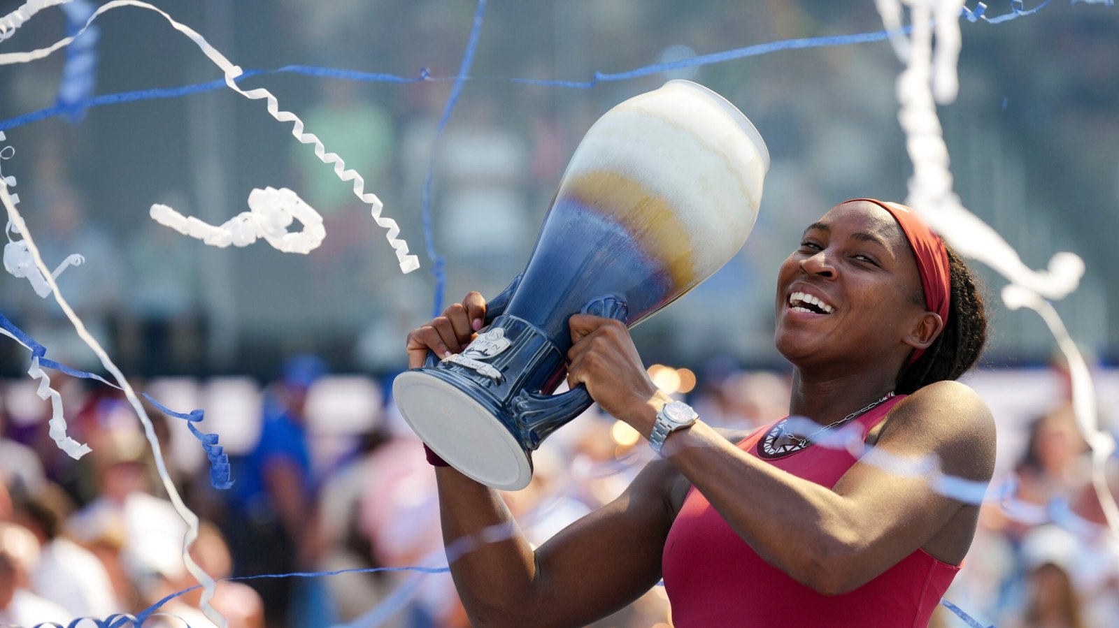 coco-gauff-trofeo-cincinnati-2023-scaled